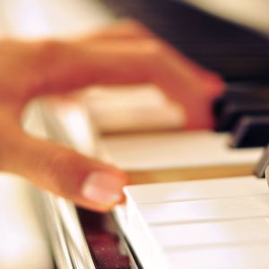 63cvcc的图片和视频内容
